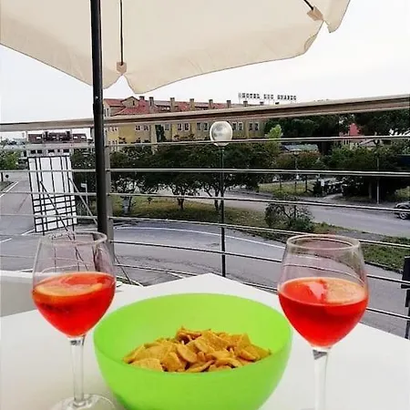 Apartment Orizzonte Marino Giallo Angolo Solare Verso La Laguna *